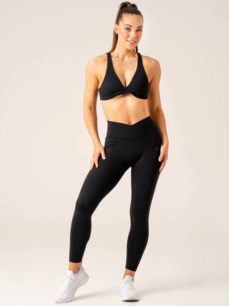 Ryderwear Momentum Twist Sports Bra Czarne | BYWIKD415