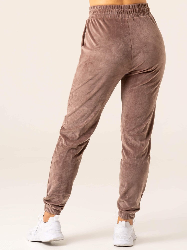 Ryderwear Velour Track Pant Taupe | KLAEJV486