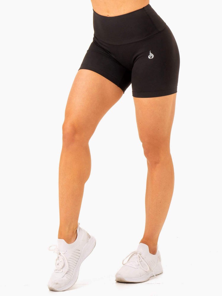 Ryderwear Vital Mid Length Scrunch Shorts Czarne | VESJLH621