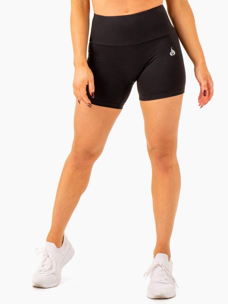 Ryderwear Vital Mid Length Scrunch Shorts Czarne | VESJLH621